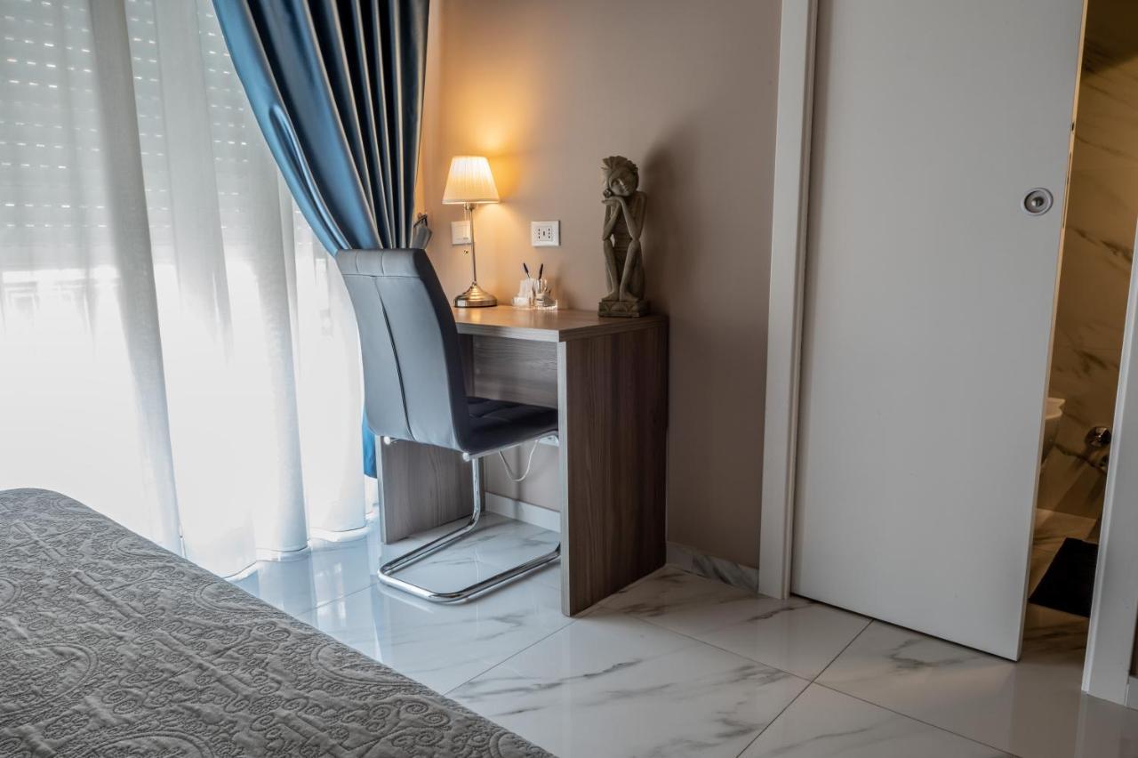 Eolian Port B&B Милаццо Экстерьер фото