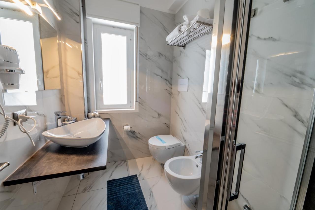 Eolian Port B&B Милаццо Экстерьер фото
