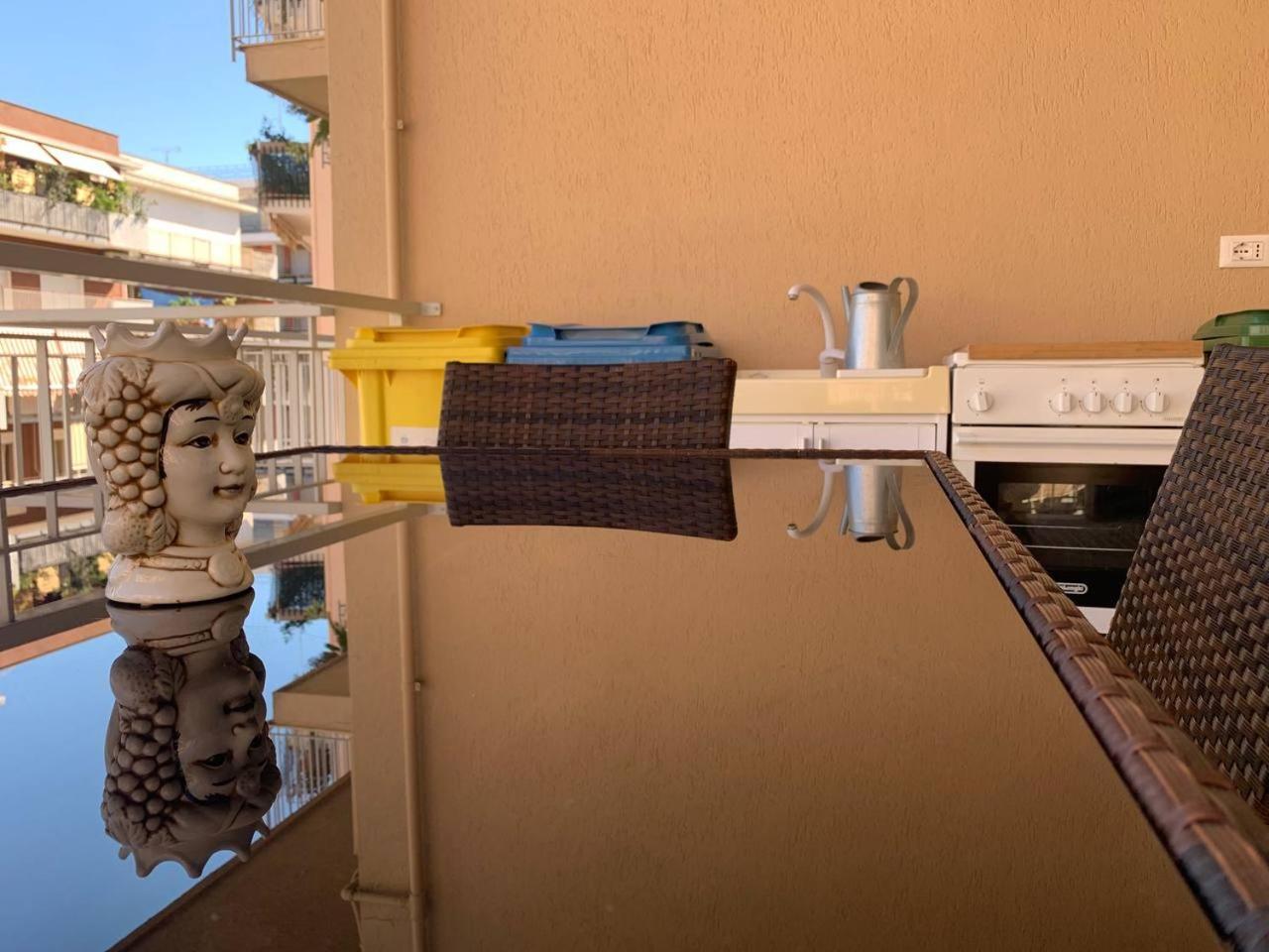 Eolian Port B&B Милаццо Номер фото